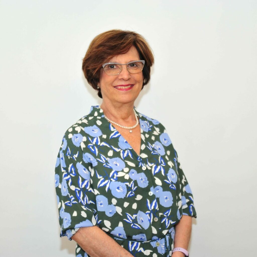About 6 copia-de-olga-martins-wehb