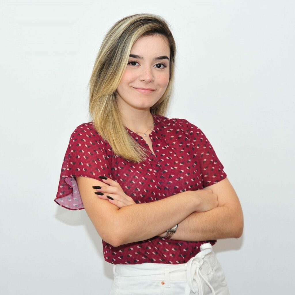 About 21 beatriz-couto2