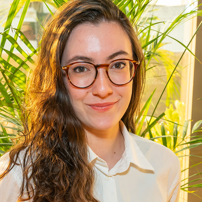 Quem somos 19 helena-branco